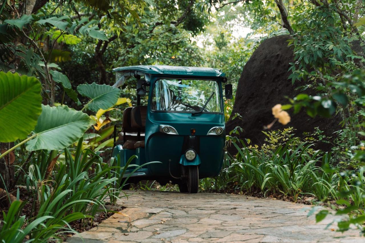 Malabar Hill Hotel Weligama Exterior photo